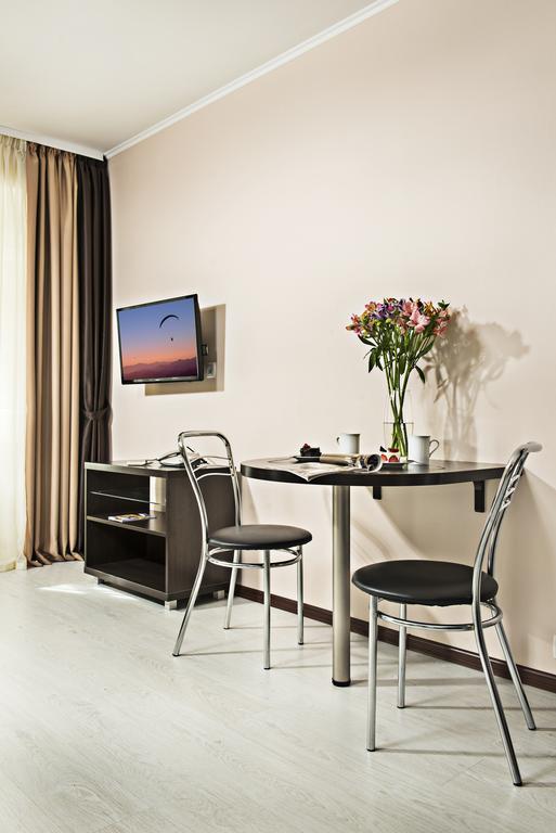 Flatlux Apartments Kyiv Room photo